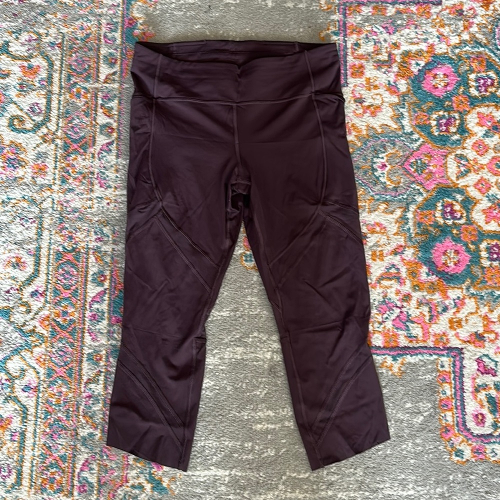 Lululemon Mesh Crop
